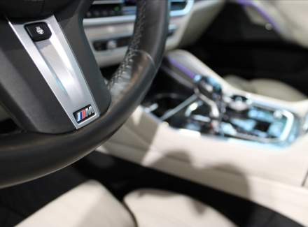 BMW - X6