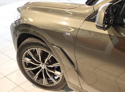 BMW - X6