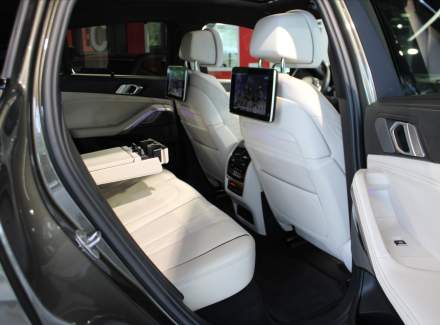 BMW - X6