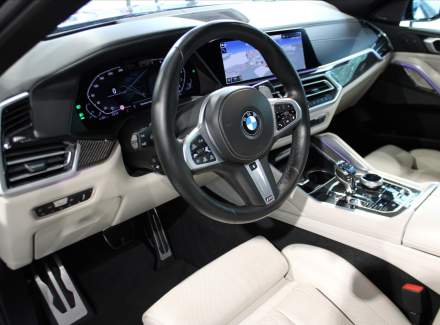 BMW - X6