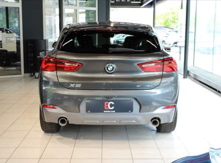 BMW - X2