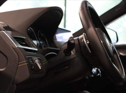 BMW - X2