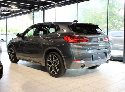 BMW - X2