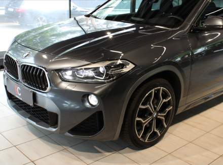 BMW - X2