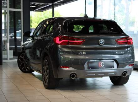 BMW - X2