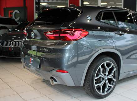 BMW - X2