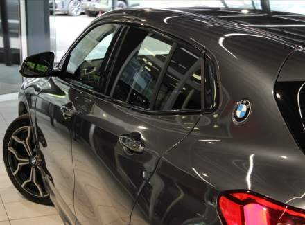 BMW - X2