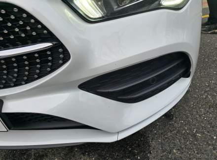 Mercedes-Benz - CLA