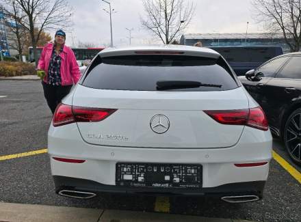 Mercedes-Benz - CLA