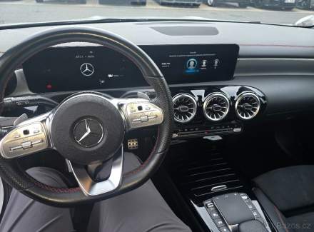 Mercedes-Benz - CLA