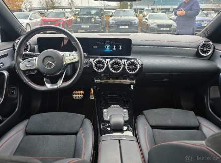 Mercedes-Benz - CLA