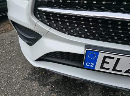 Mercedes-Benz - CLA