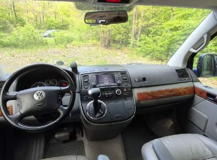 Volkswagen - Multivan