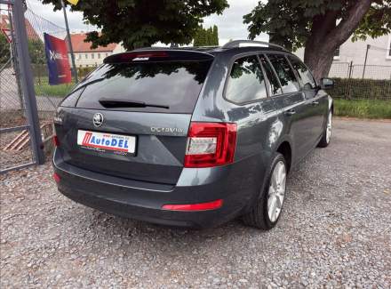 Škoda - Octavia