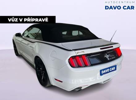 Ford - Mustang