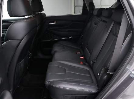 Hyundai - Santa FE