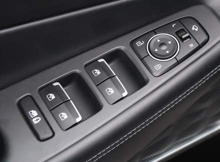 Hyundai - Santa FE