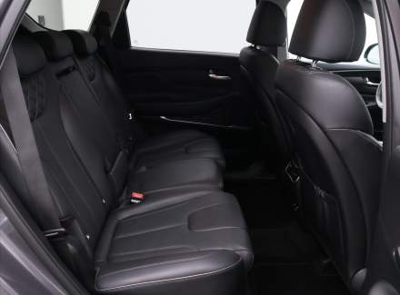Hyundai - Santa FE