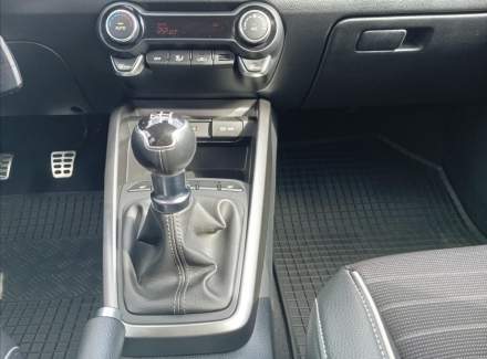 Kia - Rio