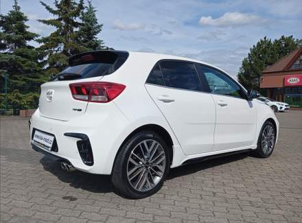 Kia - Rio