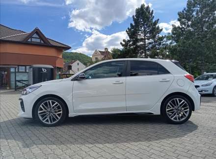 Kia - Rio