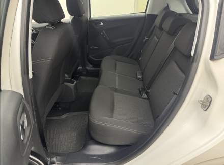 Peugeot - 208