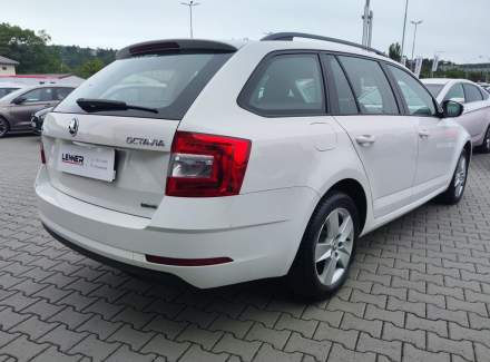 Škoda - Octavia