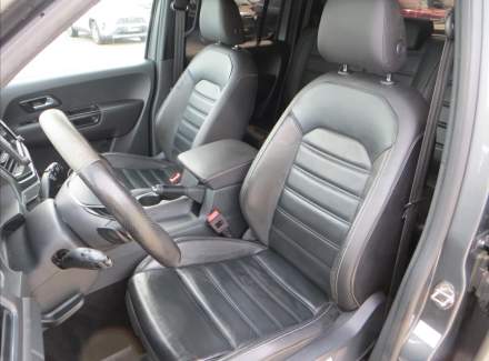 Volkswagen - Amarok