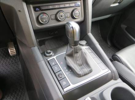 Volkswagen - Amarok