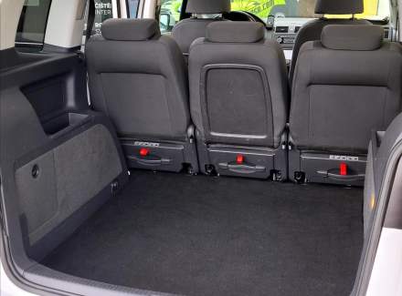 Volkswagen - Touran