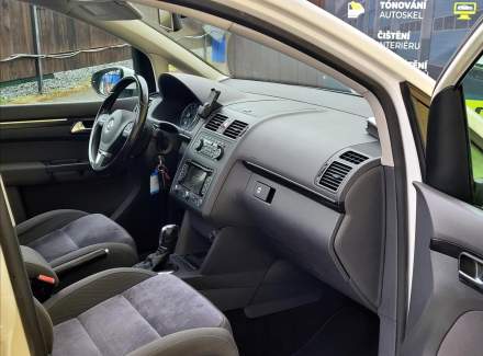 Volkswagen - Touran
