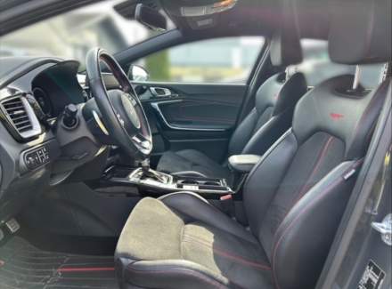 Kia - Pro Cee'd