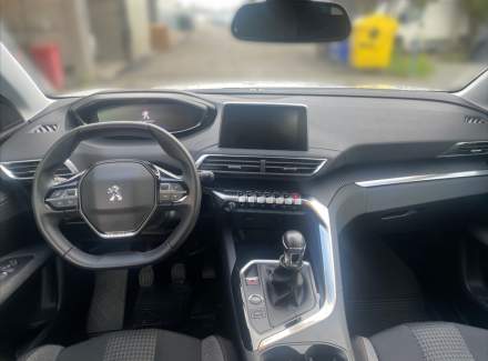 Peugeot - 3008