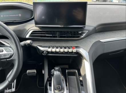 Peugeot - 5008