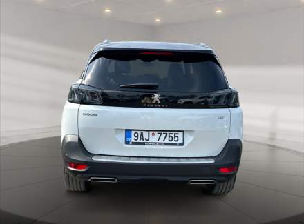 Peugeot - 5008