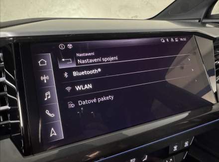 Audi - Q4 e-tron
