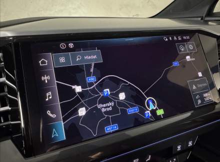 Audi - Q4 e-tron