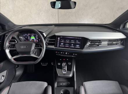 Audi - Q4 e-tron