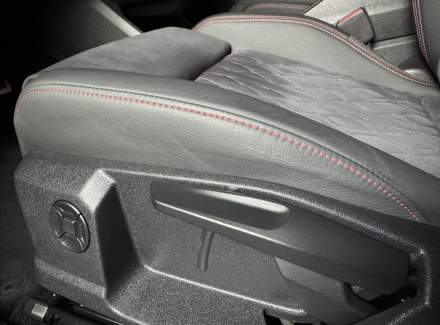 Audi - Q4 e-tron