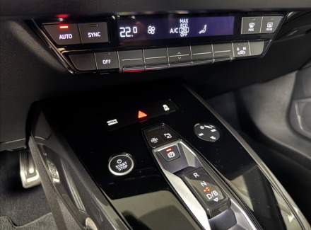 Audi - Q4 e-tron