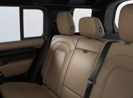 Land Rover - Defender