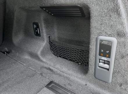 Land Rover - Range Rover Sport