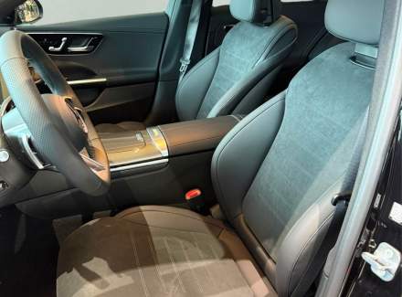 Mercedes-Benz - C-class