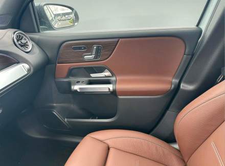 Mercedes-Benz - GLB