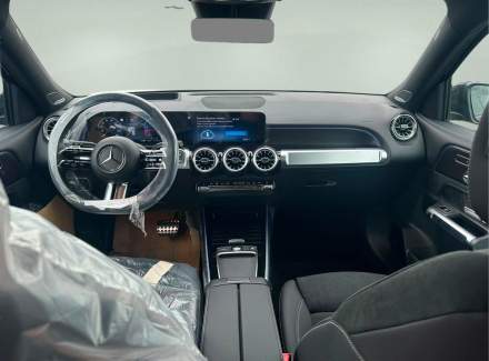 Mercedes-Benz - GLB