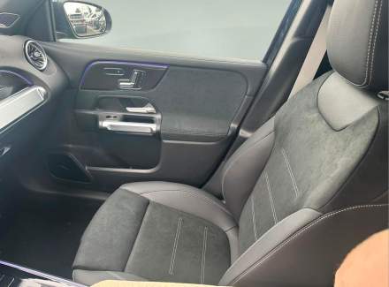Mercedes-Benz - GLB