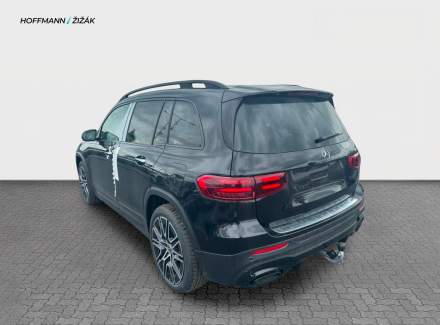 Mercedes-Benz - GLB