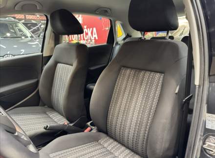 Volkswagen - Polo