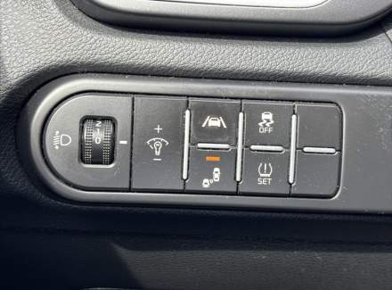 Kia - Cee'd