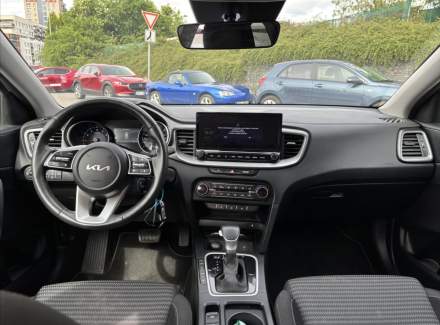 Kia - Cee'd